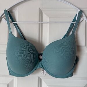 Victoria Secret Bra 36C